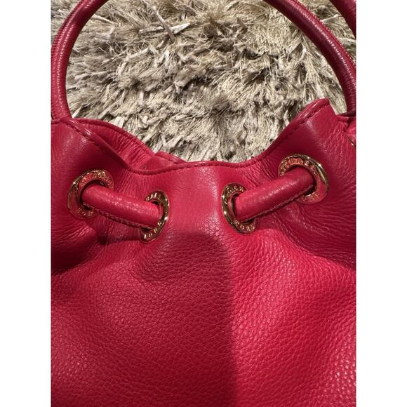 Michael Kors Camden large bag in red pebbled leather - Picture 5 of 8